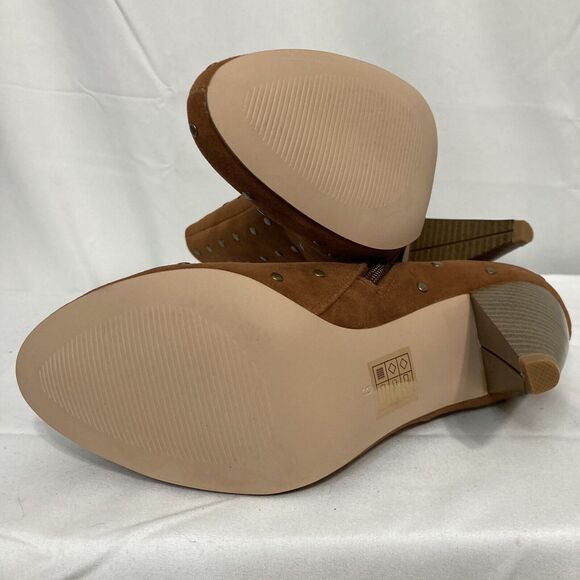 Vintage Studded Ankle Boots by Donna Salyer Size 6, heel 4" Zipper Suede Stylish - Picture 11 of 15